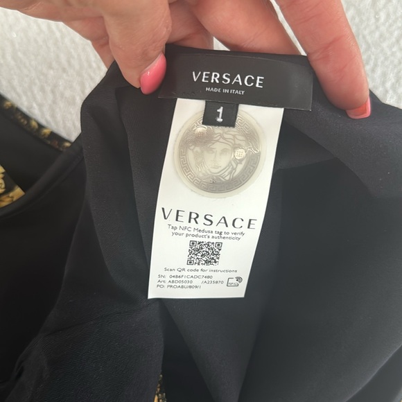 VERSACE BAROCCO ONE-PIECE SWIMSUIT, Size 1 32UK, $675 - Picture 11 of 12